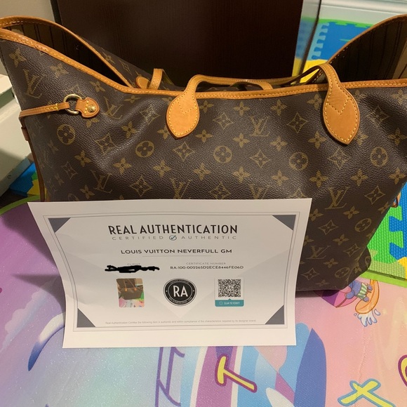 ❌sold❌ Price!Authentic Louis Vuitton never-full E - Picture 1 of 16
